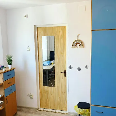 Ianis بوخارست